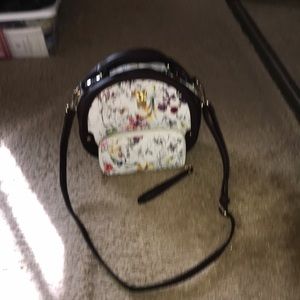 Flowers circle shape Purse and wallet
